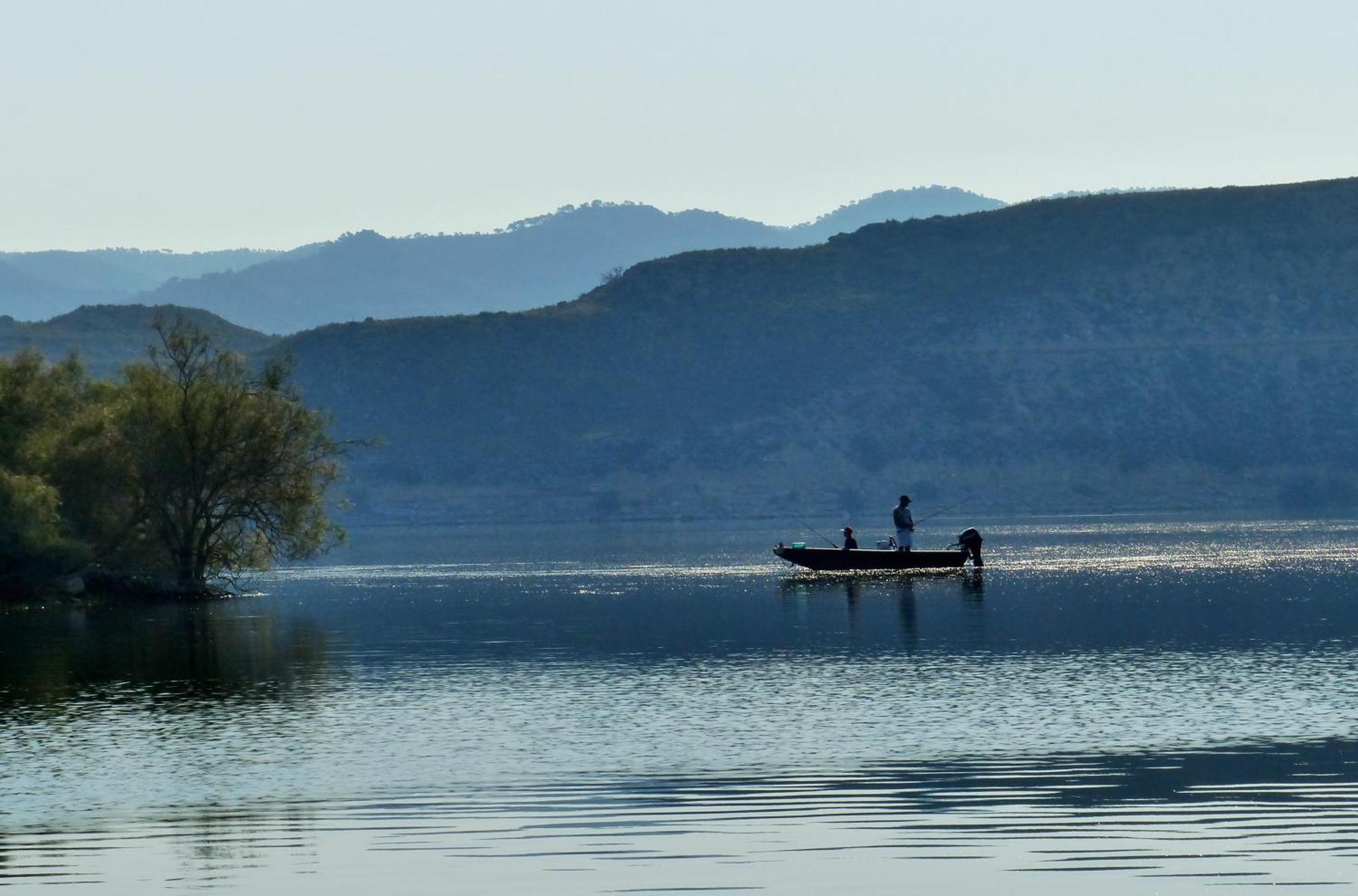 Taiga Lake Caspe Buitenkant foto